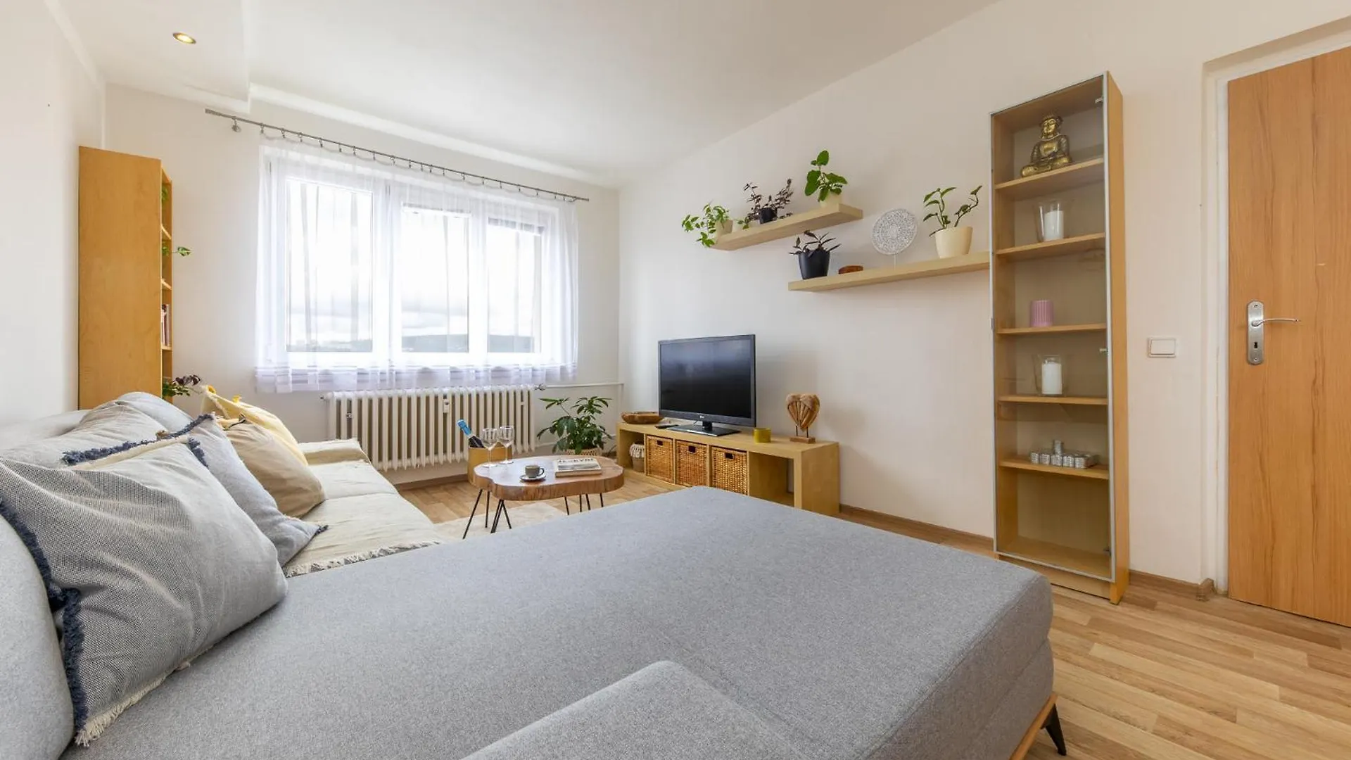 Rooftop Flower Power Apartmant Brno Apartamento